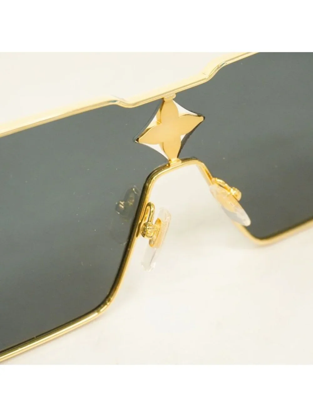 Louis Vuitton this authentic
